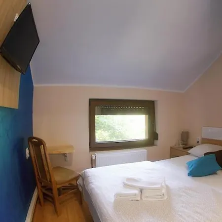 Chess Bed & Breakfast